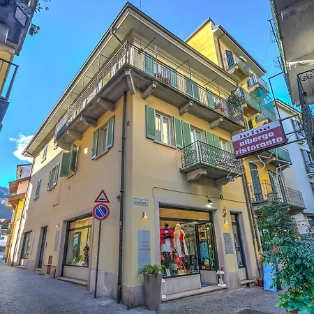 Apartman La Casa Di Maddalena Stresa Centre: 2 Bed, 2 Bath, Balconies - Happy Rentals *