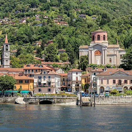 La Casa Di Maddalena Stresa Centre: 2 Bed, 2 Bath, Balconies - Happy Rentals * Stresa