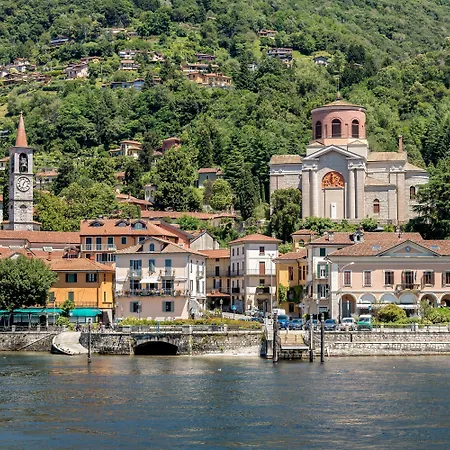 Apartman La Casa Di Maddalena Stresa Centre: 2 Bed, 2 Bath, Balconies - Happy Rentals